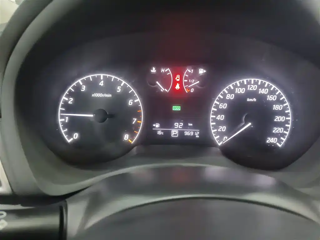 Nissan Sylphy 2015 — фото 9
