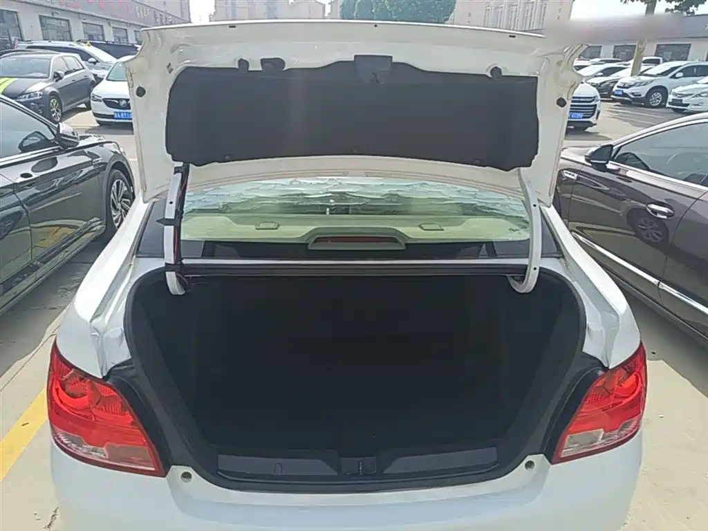 Chevrolet Sail 2016 — фото 19