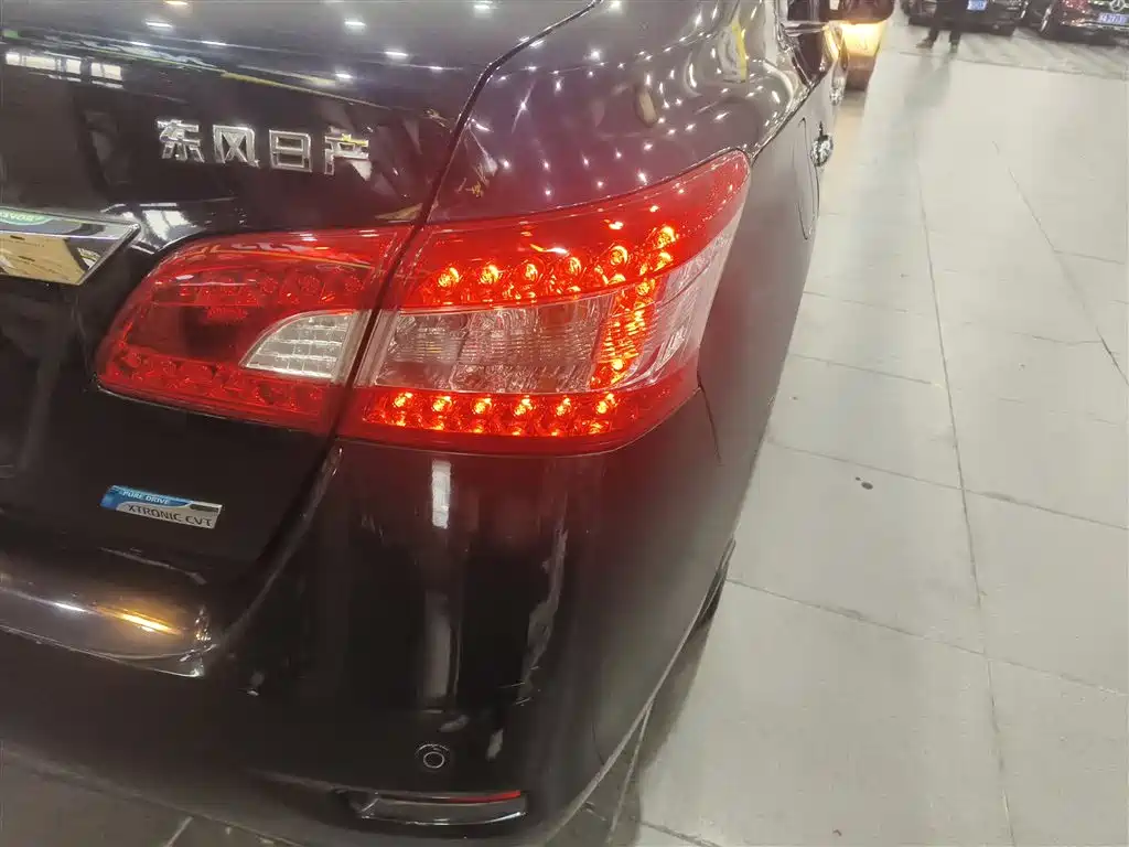 Nissan Sylphy 2015 — фото 24