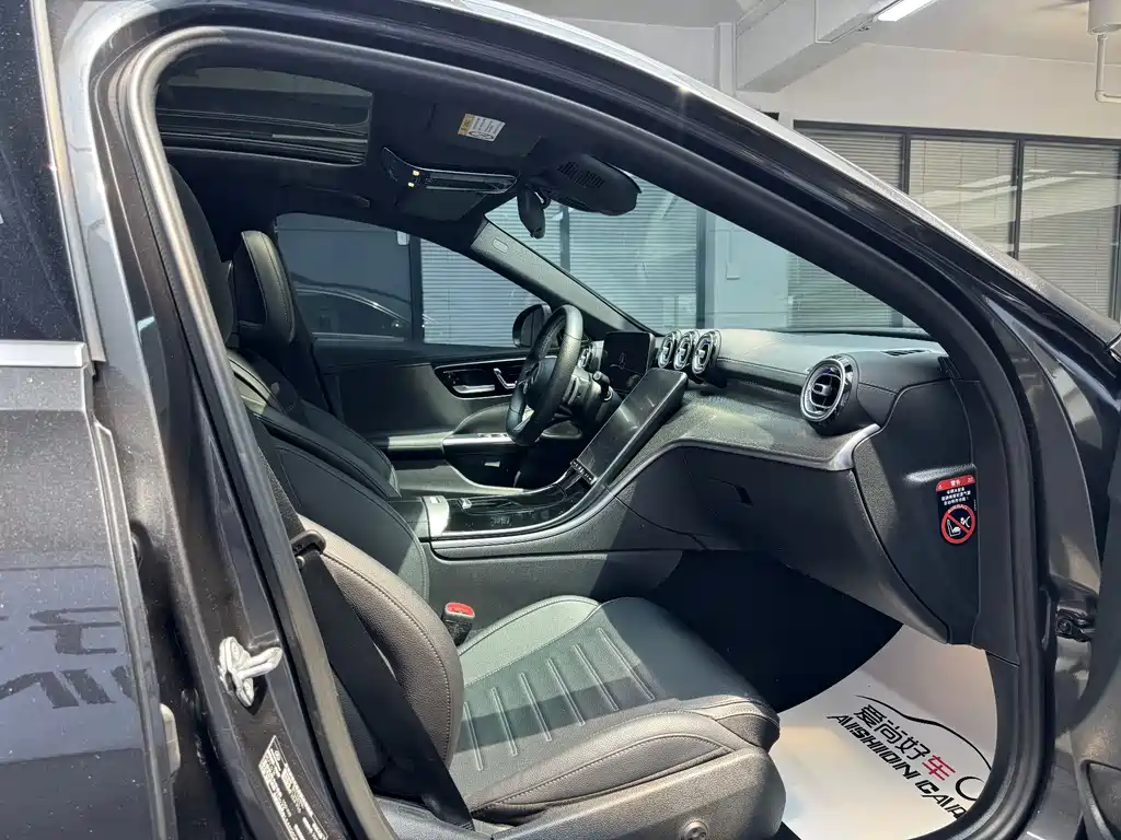 Mercedes-Benz C-Class 2022 — фото 11