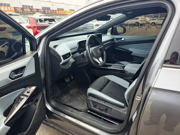 Volkswagen ID.4 X 2023