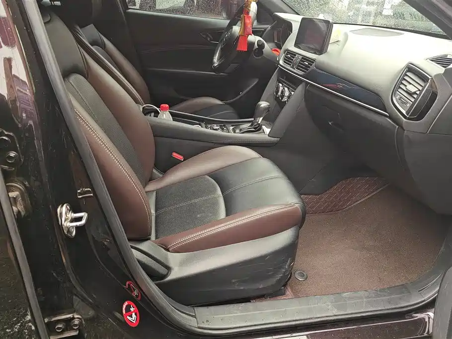Mazda CX-4 2022