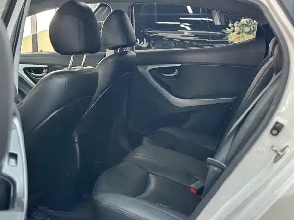 Hyundai Elantra Langdong 2017
