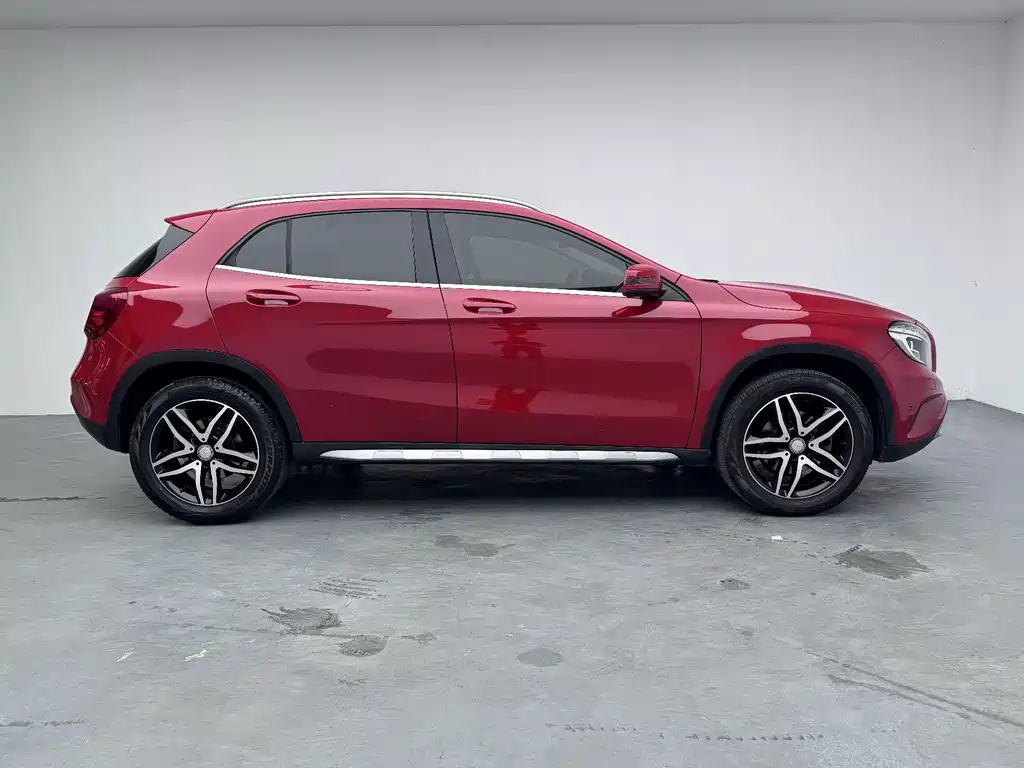 Mercedes-Benz GLA 2016 — фото 20