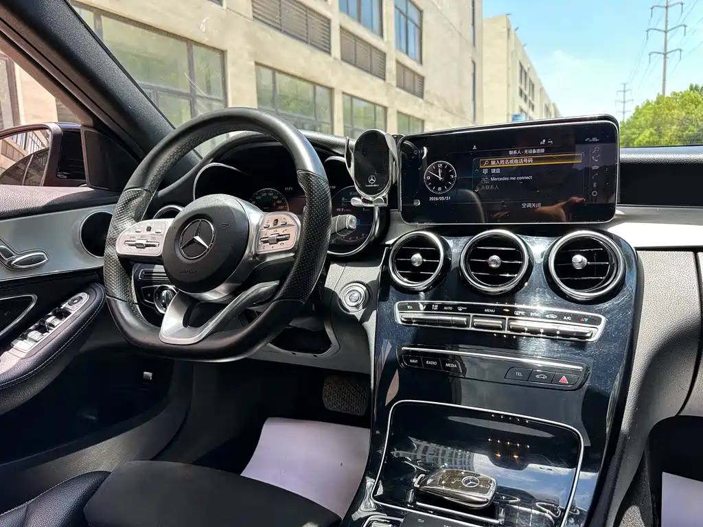 Mercedes-Benz C-Class 2019 — фото 7