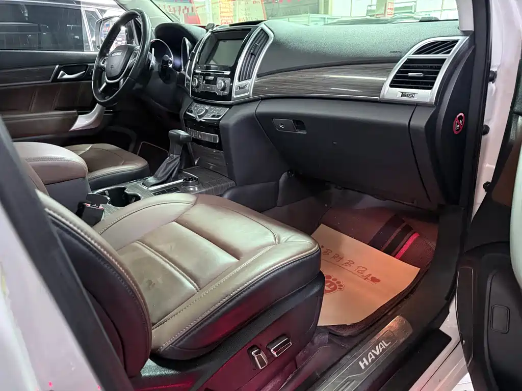 Haval H9 2016 — фото 21