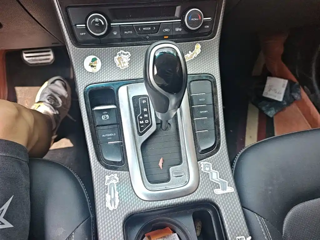 Geely Emgrand GS 2018 — фото 19