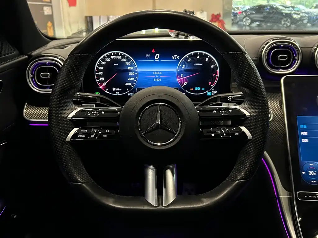 Mercedes-Benz C-Class 2022 — фото 10