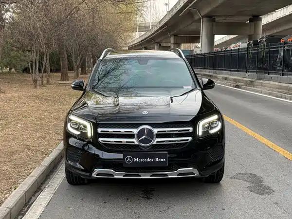 Mercedes-Benz GLB 2022