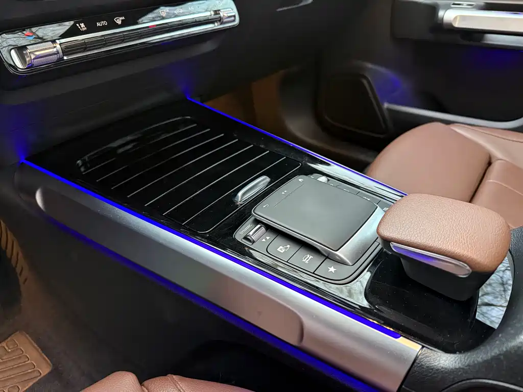 Mercedes-Benz GLB 2022 — фото 21