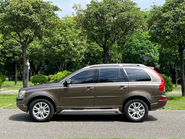 Volvo XC90 2014