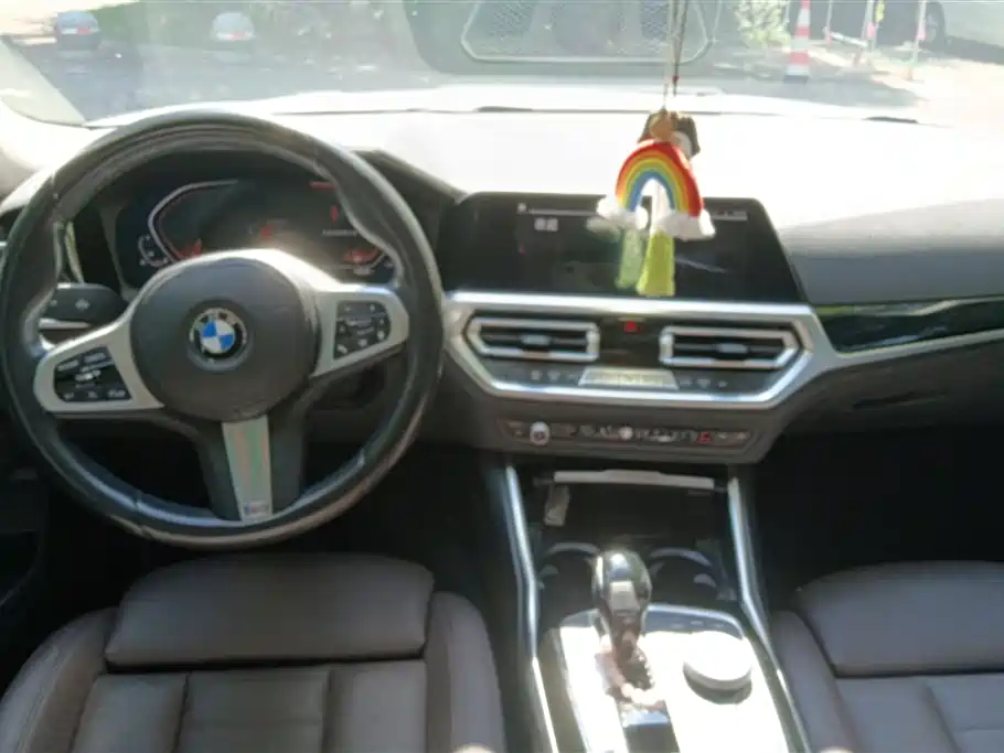 BMW 3 Series 2021 — фото 12