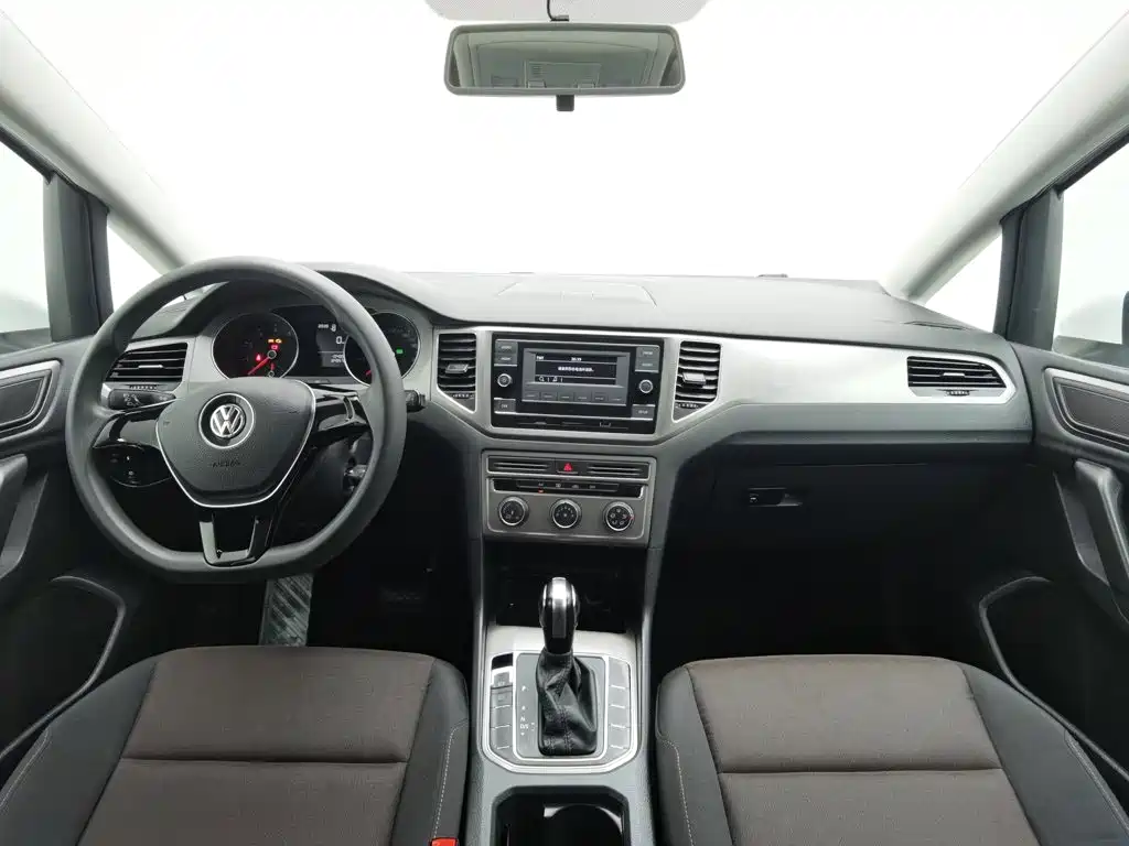 Volkswagen Golf Jialu 2018 — фото 5