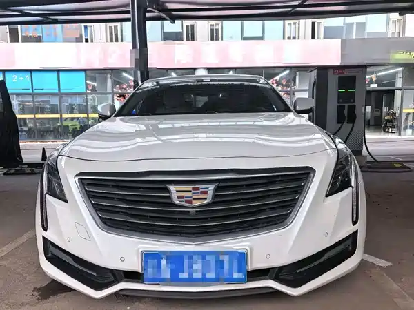 Cadillac CT6 2018