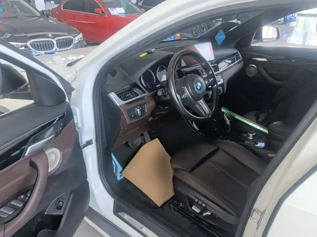 BMW X2 2020 — фото 16