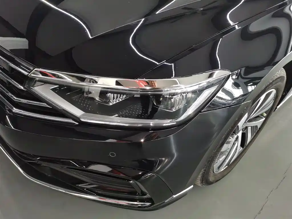 Volkswagen Magotan GTE PHEV 2023 — фото 15