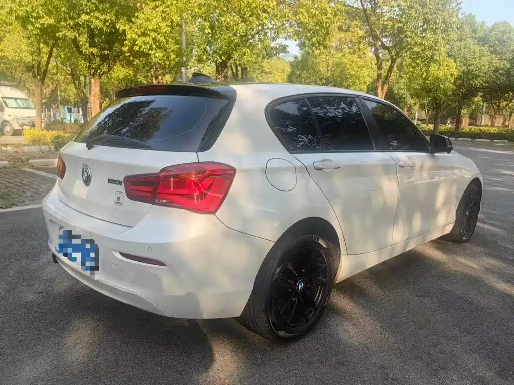 BMW 1 Series 2015