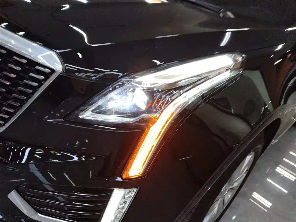 Cadillac XT5 2023 — фото 19