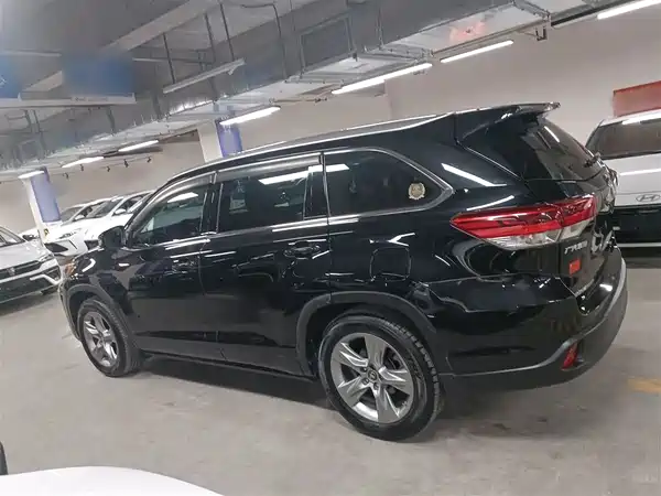 Toyota Highlander 2018