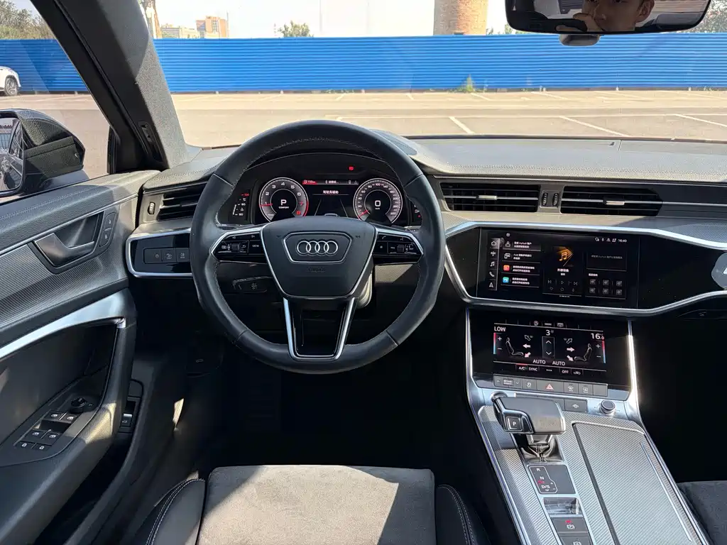 Audi A6L 2022 — фото 9