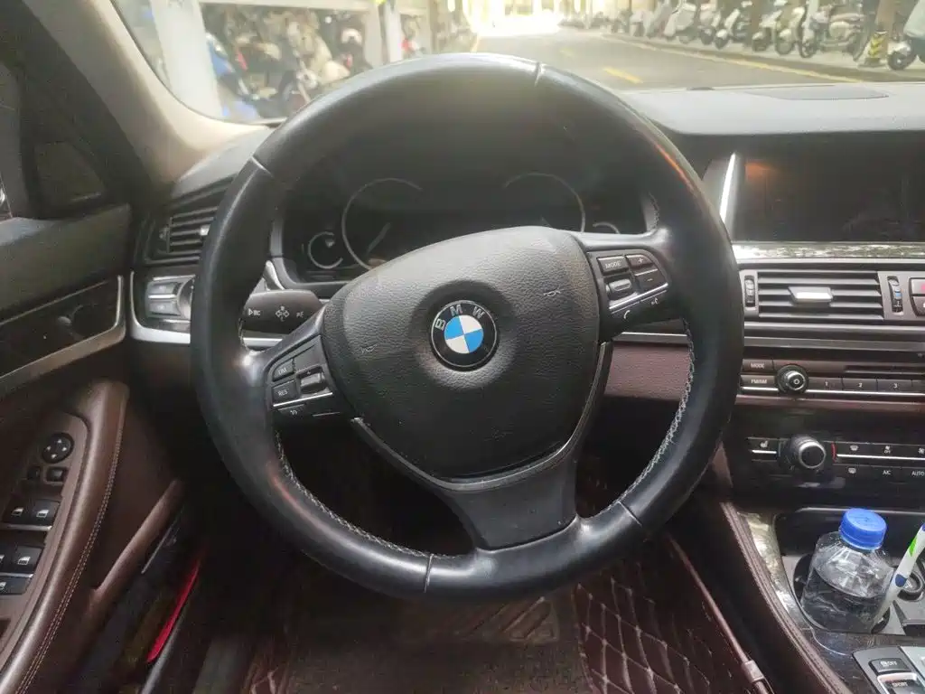 BMW 5 Series 2016