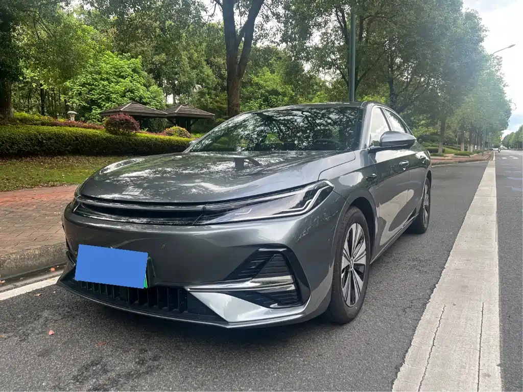 Geely Galaxy A7 EM 2025