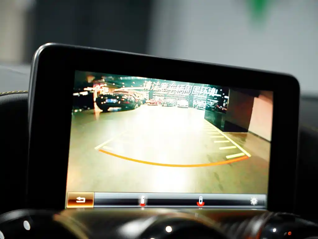 Mercedes-Benz AMG GT 2020 — фото 41