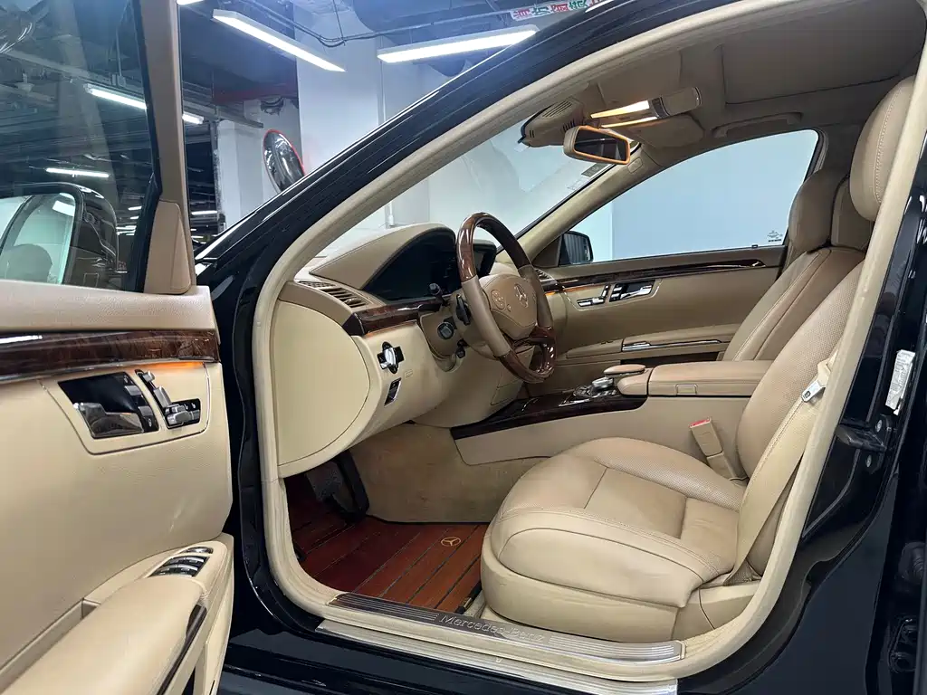 Mercedes-Benz S-Class 2011 — фото 12