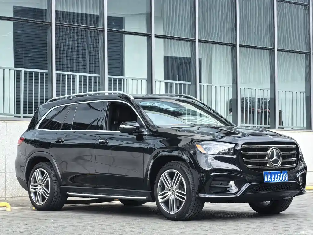 Mercedes-Benz GLS 2025 — фото 1