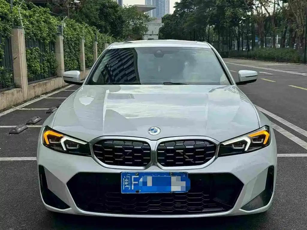 BMW 3 Series 2023