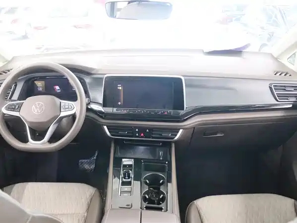 Volkswagen Viloran 2024