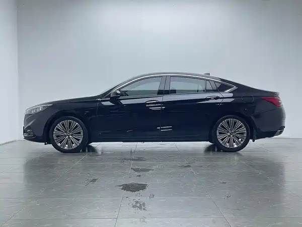 Hongqi H5 2022