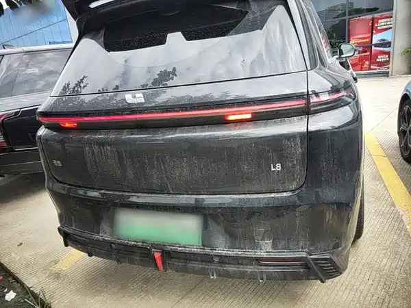 Li Auto L8 2024