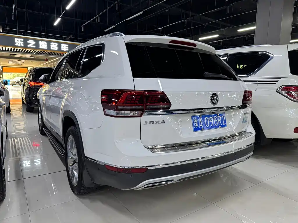 Volkswagen Teramont 2018 — фото 18