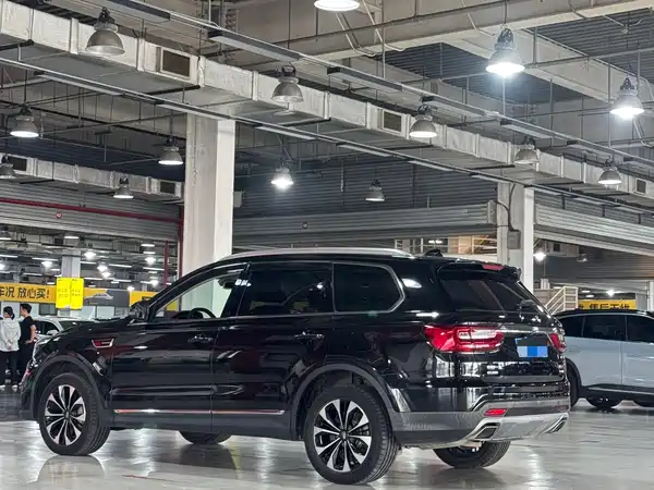 Hongqi HS7 2021