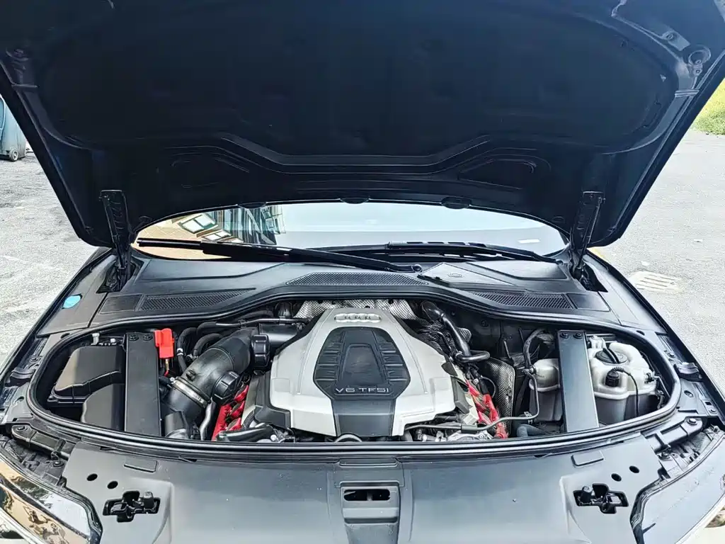 Audi A8 2016