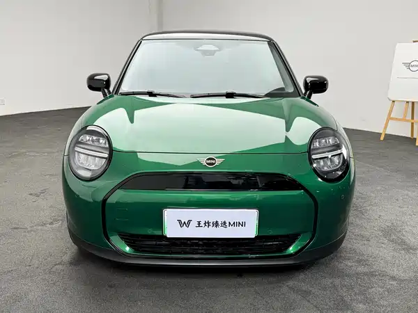 MINI Cooper 2025
