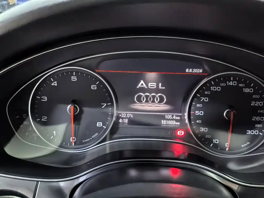 Audi A6L 2015 — фото 12