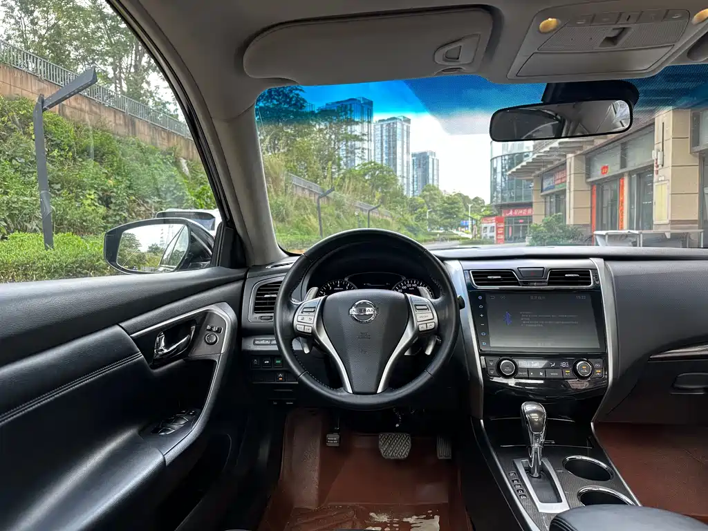 Nissan Teana 2016 — фото 15