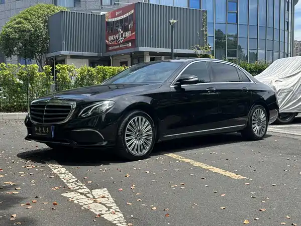 Mercedes-Benz E-Class 2020
