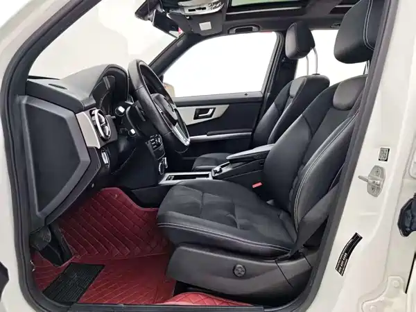 Mercedes-Benz GLK-Class 2015