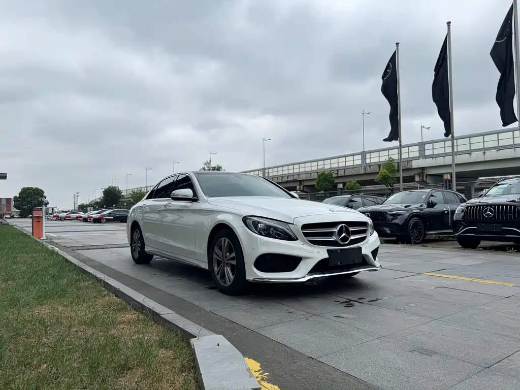 Mercedes-Benz C-Class 2017 — фото 3