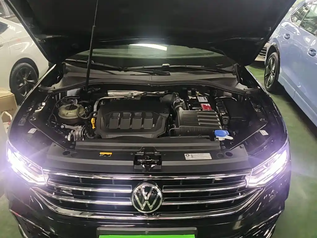 Volkswagen Tiguan L 2022 — фото 20