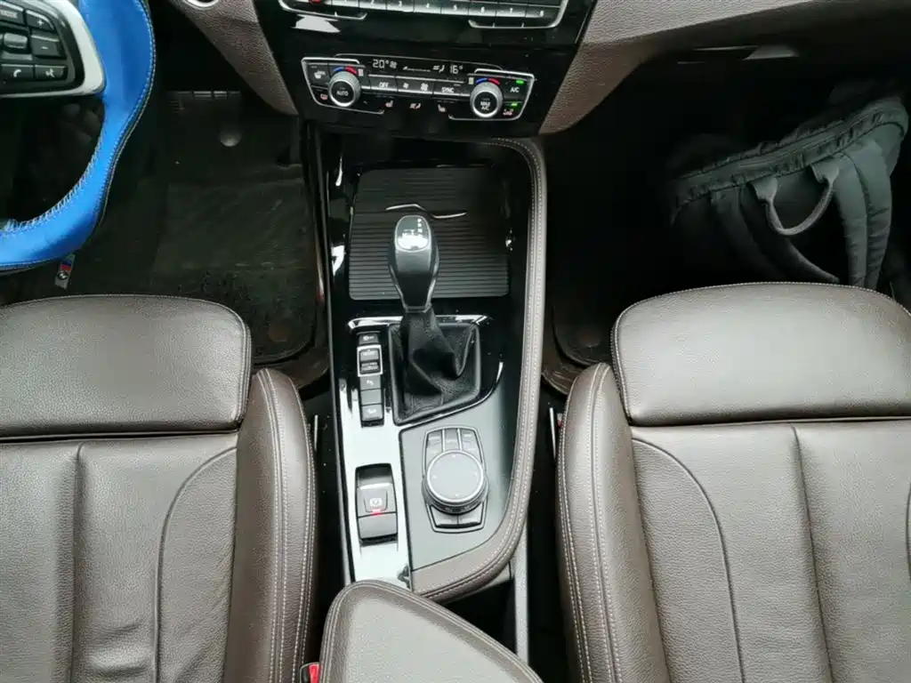 BMW X1 2018 — фото 14