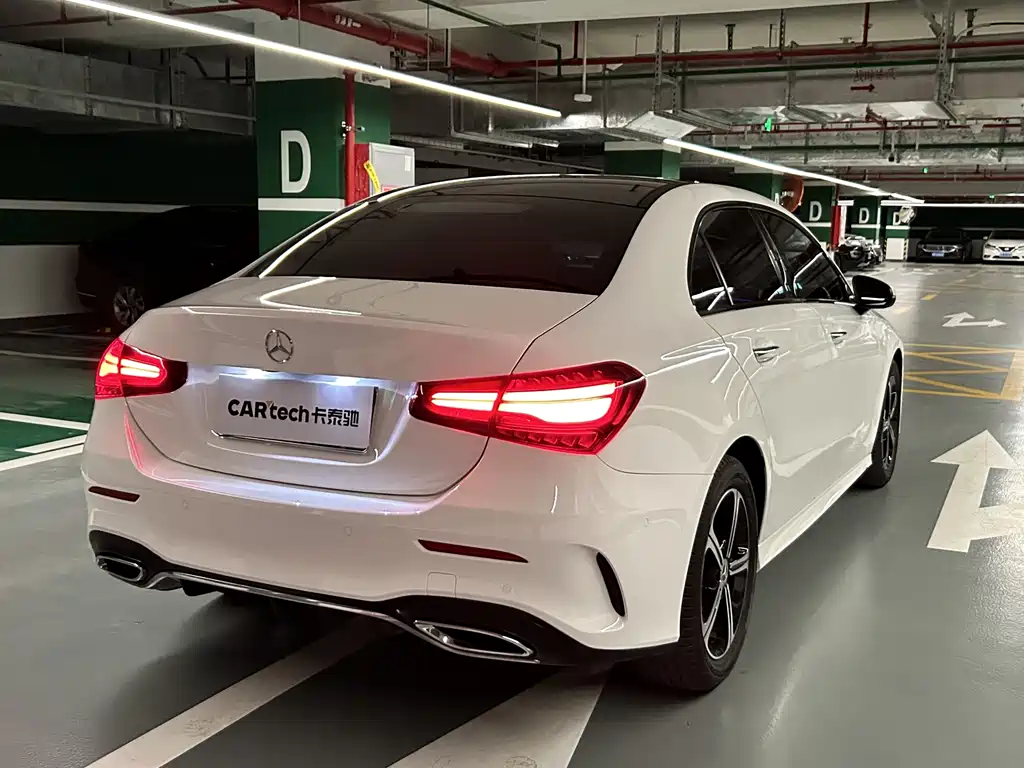 Mercedes-Benz A-Class 2024 — фото 6