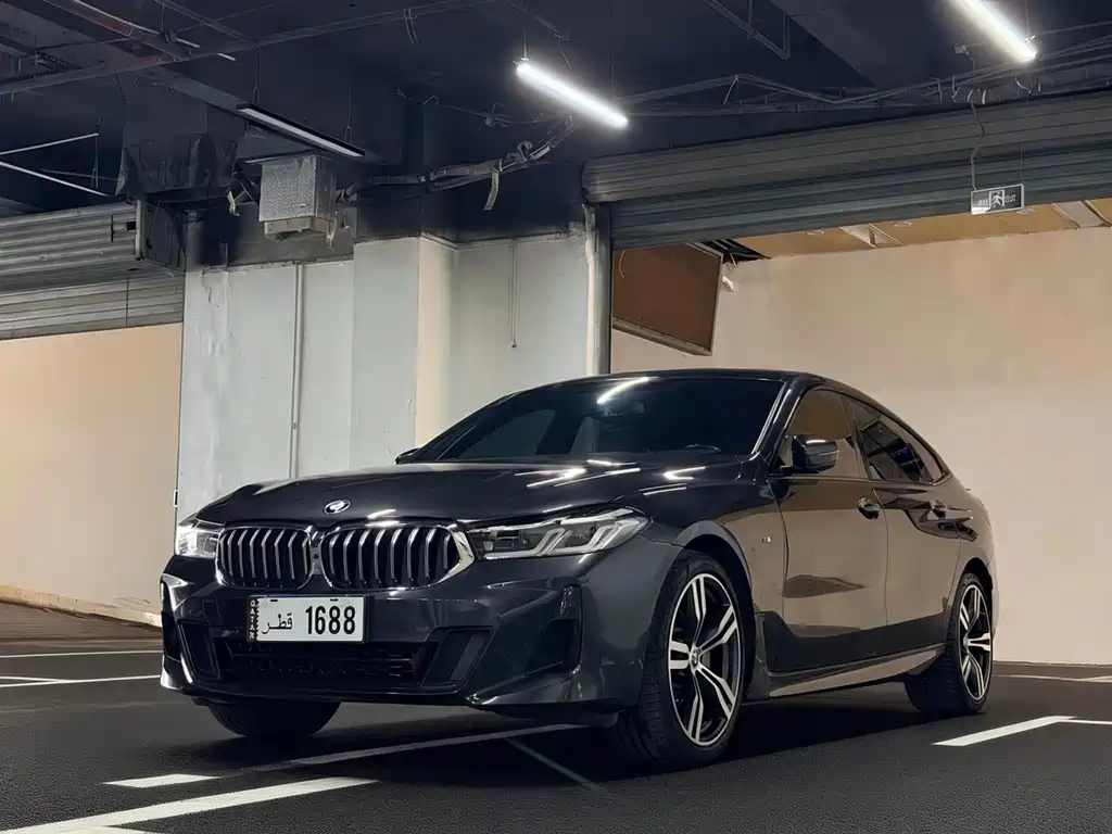 BMW 6 Series GT 2023 — фото 1