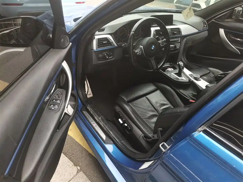BMW 3 Series 2015 — фото 14