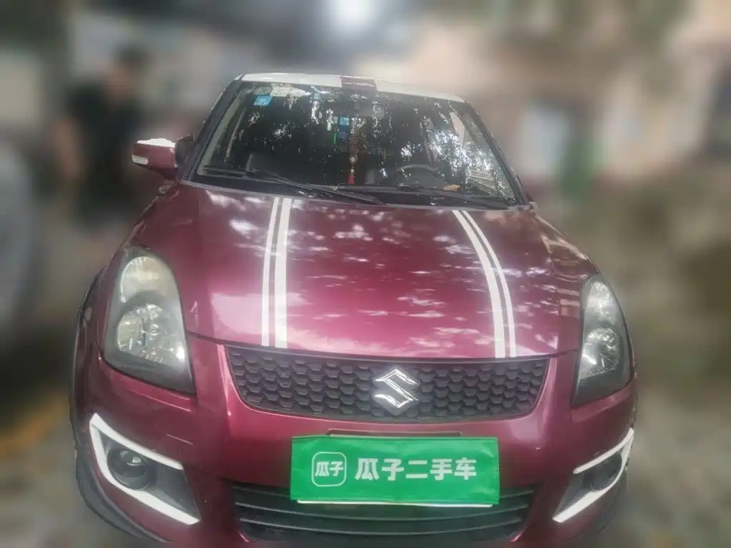 Suzuki Swift 2015 — фото 24