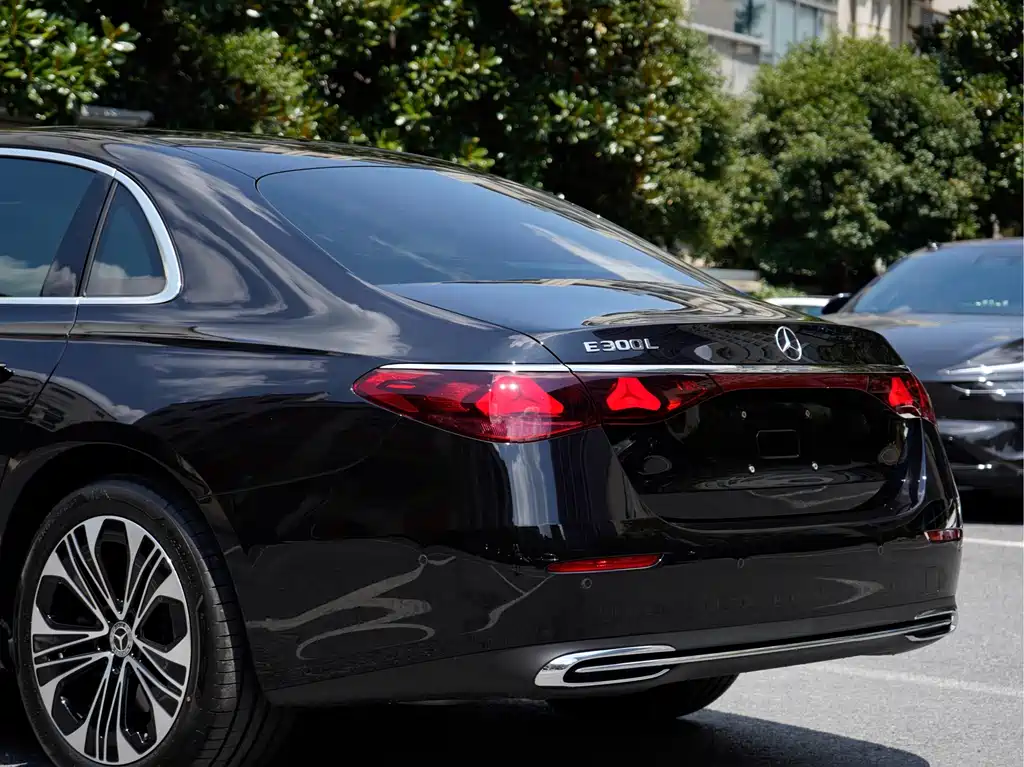 Mercedes-Benz E-Class 2026