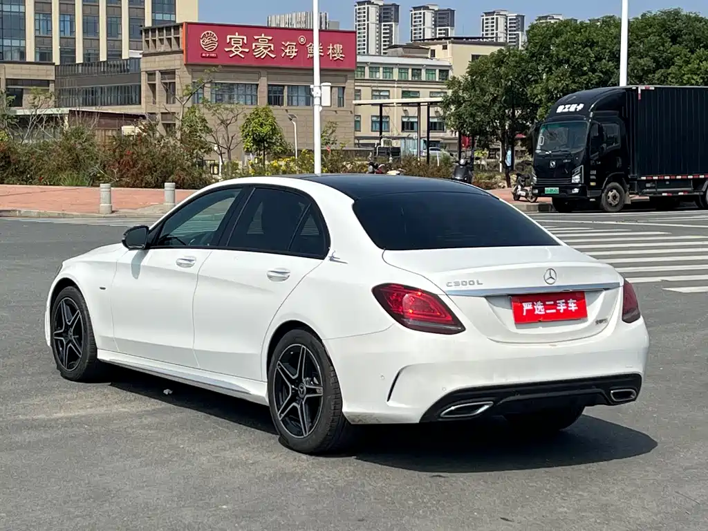 Mercedes-Benz C-Class 2021 — фото 14